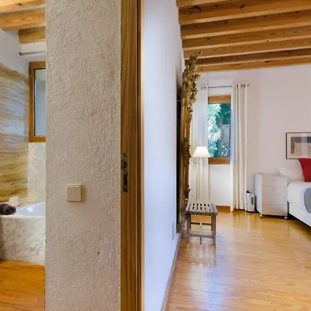 Son Floriana Villa *