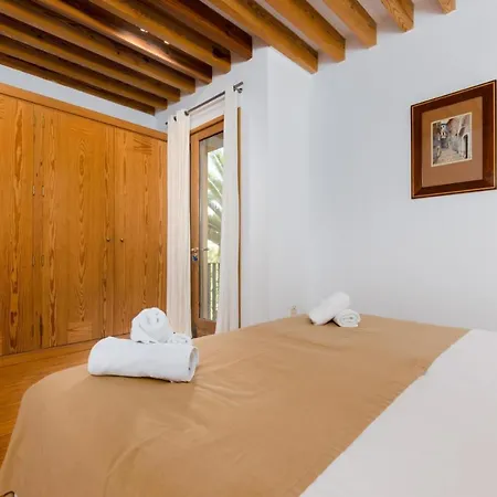 Son Floriana Villa *